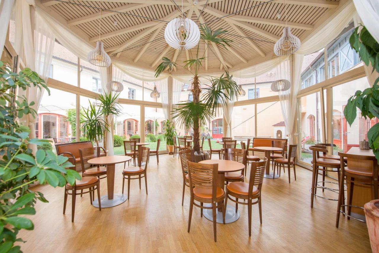 Jufa Hotel Poellau - Bio Landerlebnis Εξωτερικό φωτογραφία